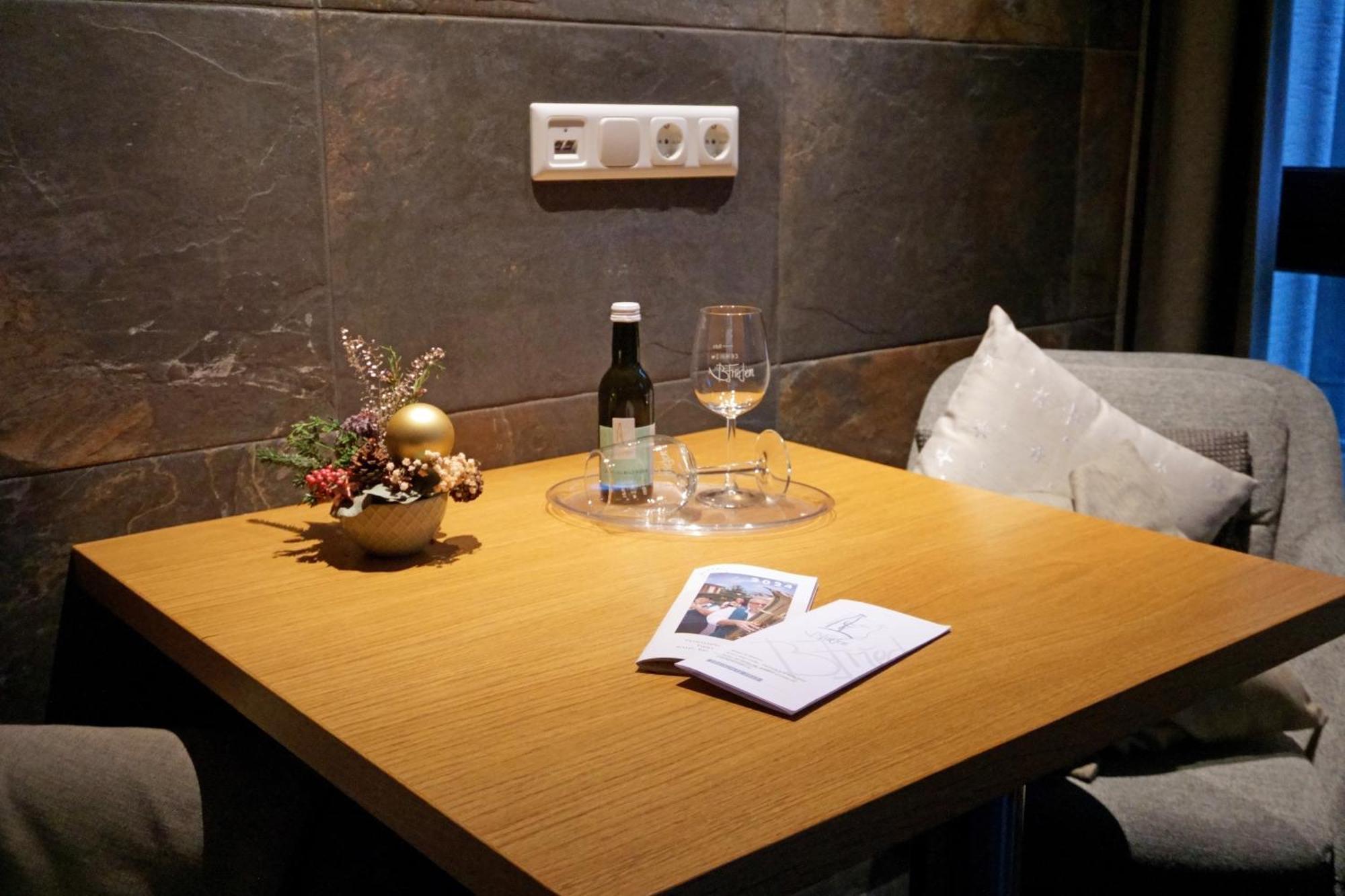 Gaestehaus Und Weingut Bernd Frieden Ниттель Экстерьер фото